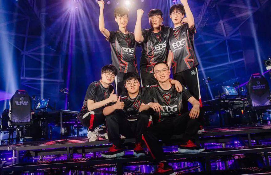 从转会市场 从转会市场