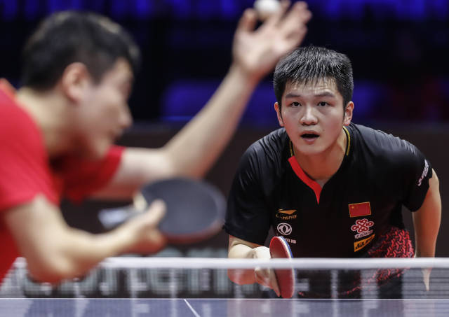 也让他一跃 也让他一跃