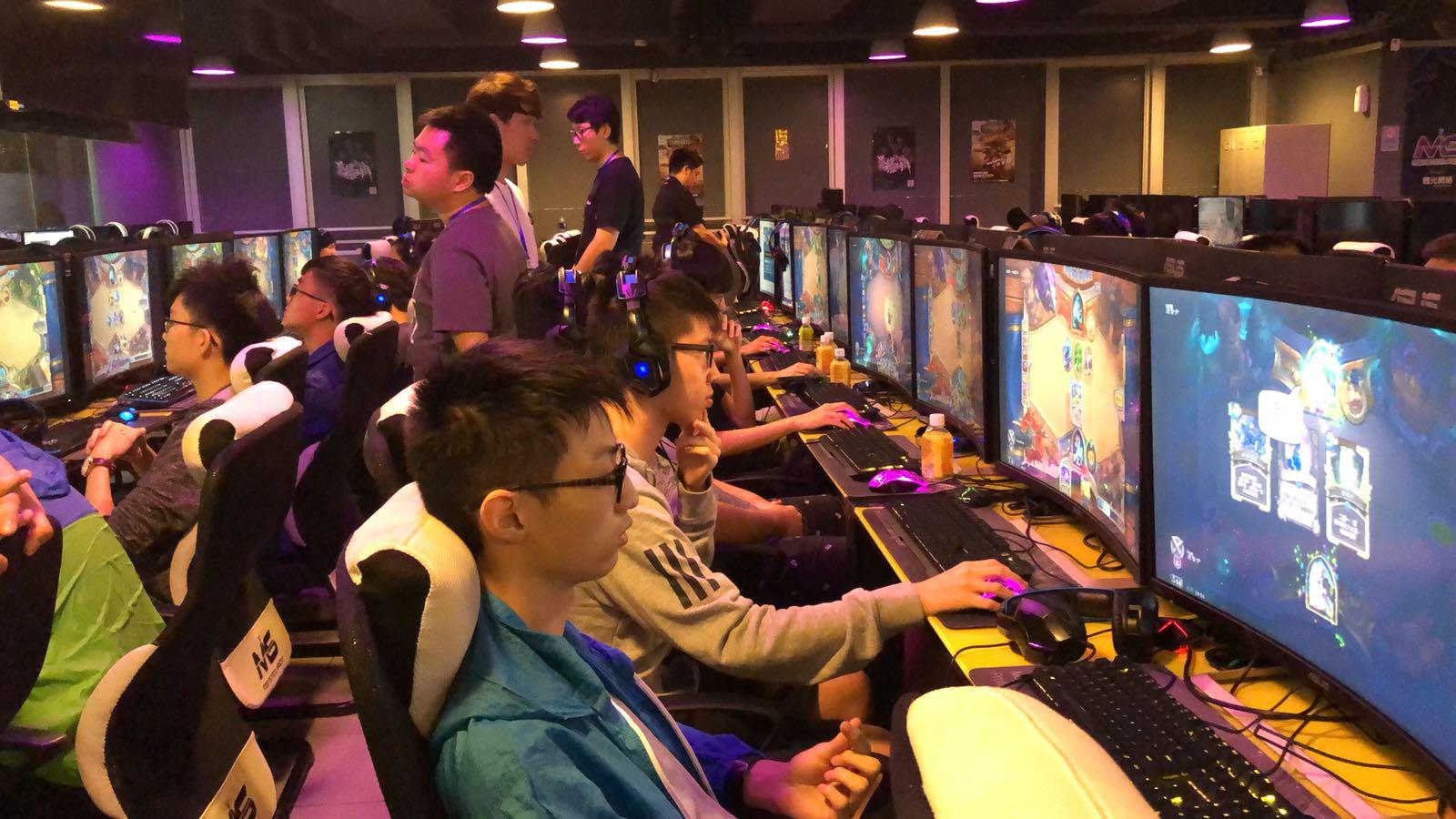 加入和年轻 加入和年轻