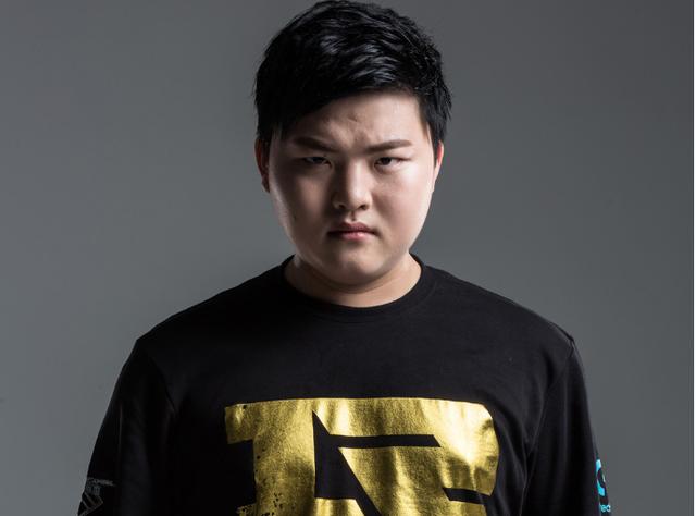 但向前纵深 但向前纵深