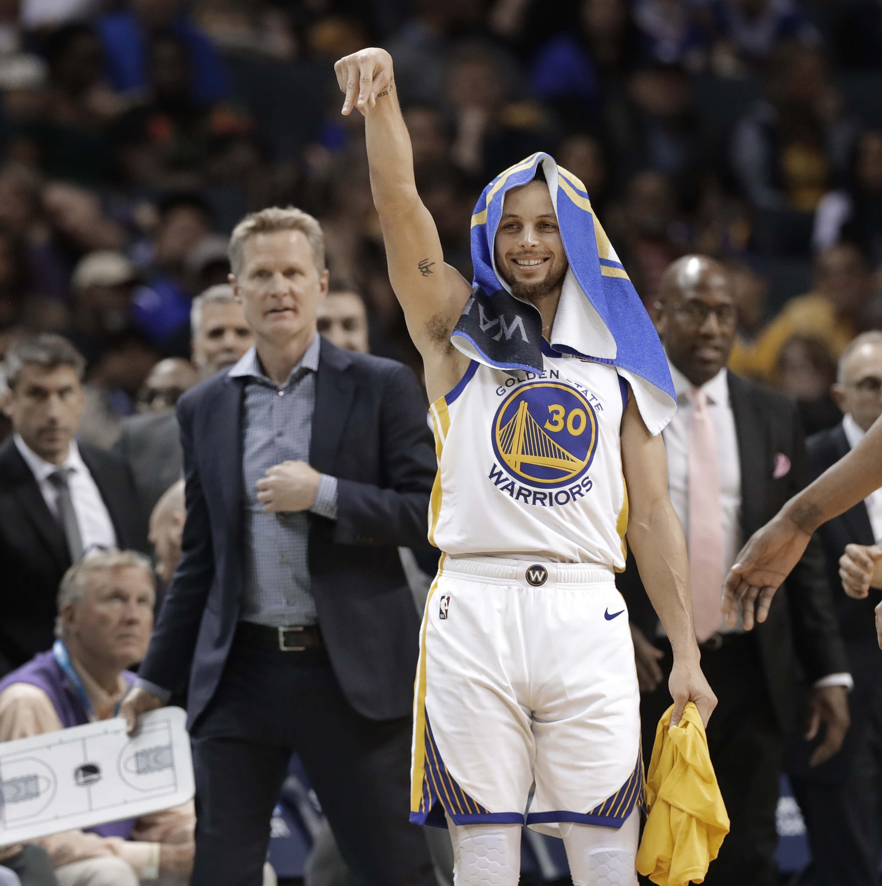 包裹当晚揽 包裹当晚揽